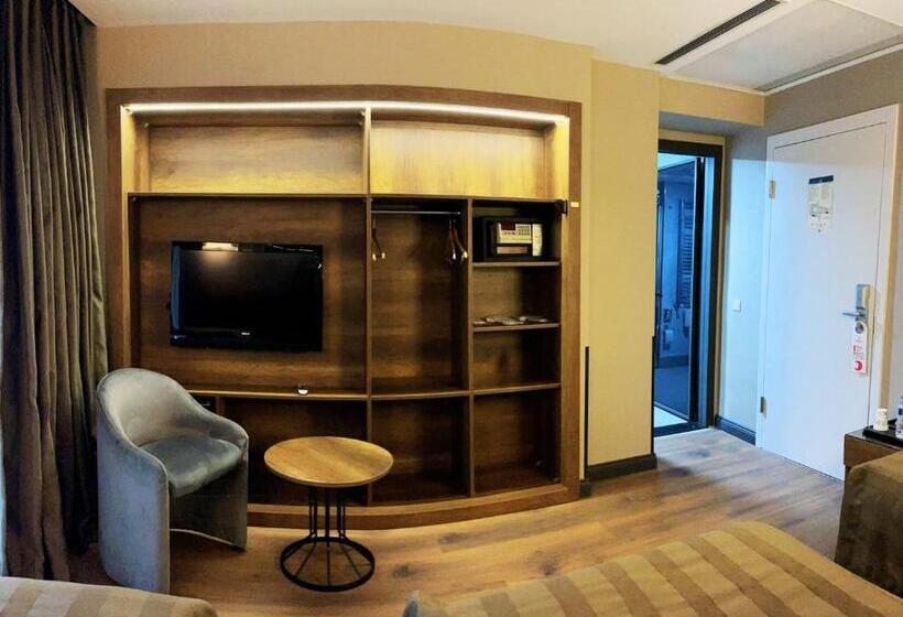 Standard Triple Interior Room, The Hotel Beyaz Saray & Spa   Special Category
