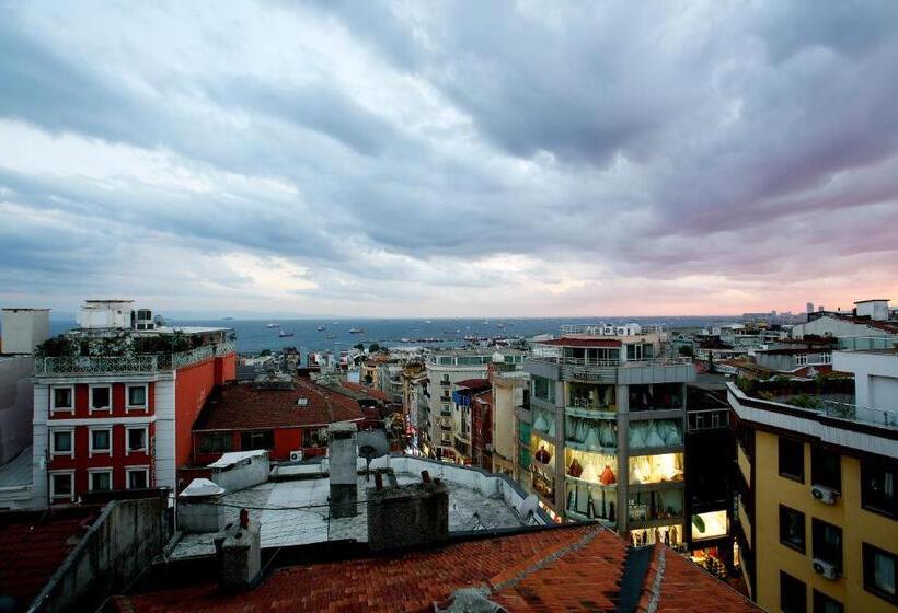 Deluxe Room Sea View, The Hotel Beyaz Saray & Spa   Special Category