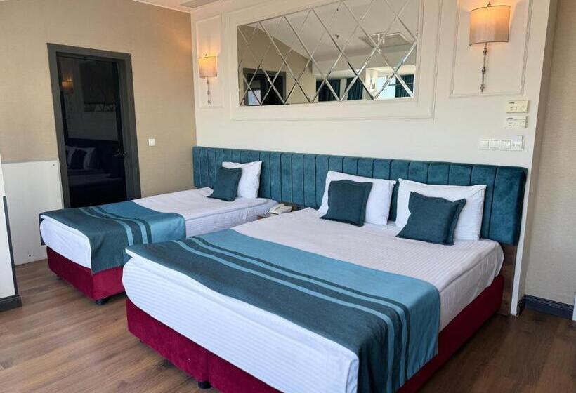 Deluxe Room Sea View, The Hotel Beyaz Saray & Spa   Special Category