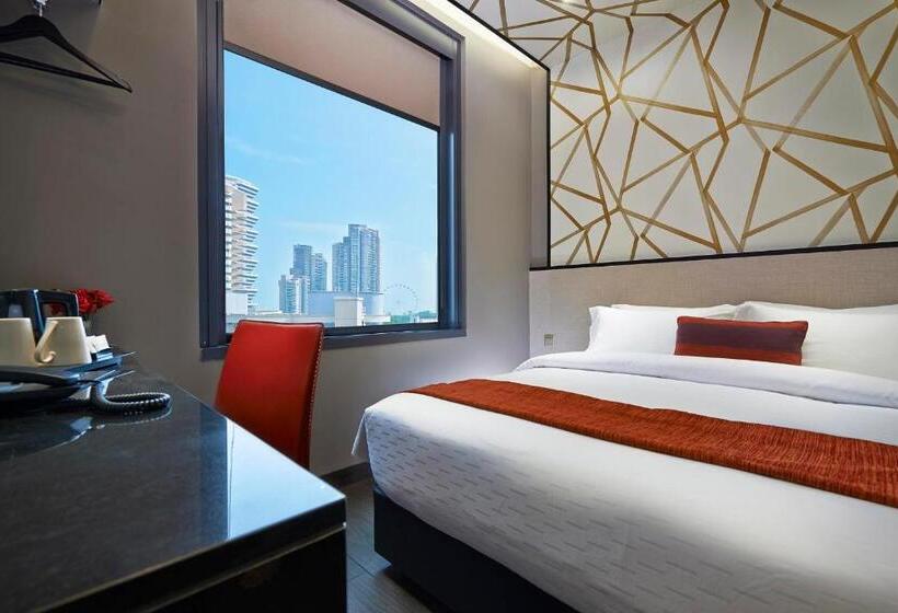 Superior Room City View, Boss