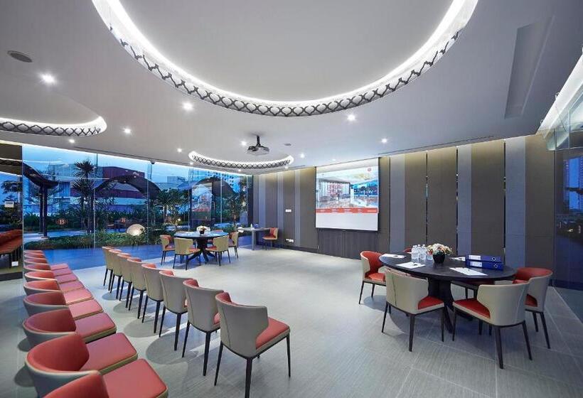 Premium Room, Boss