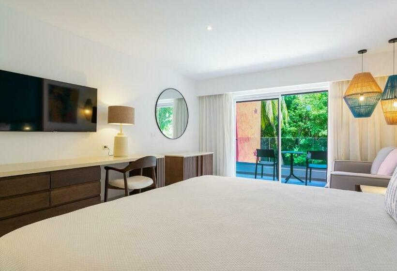 Deluxe Room, Caribe Deluxe Princess - All Inclusive