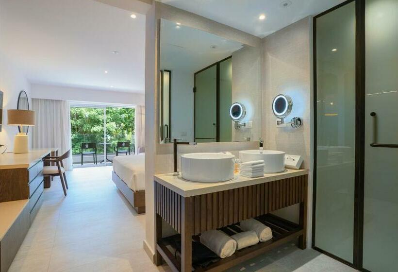 Deluxe Room, Caribe Deluxe Princess - All Inclusive