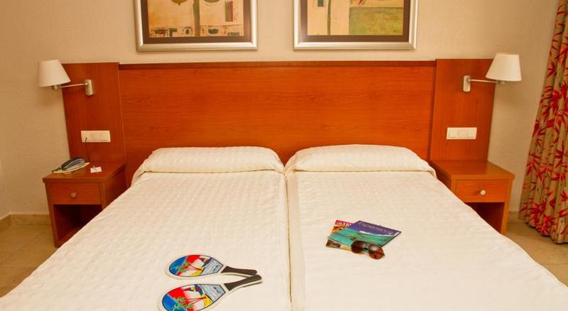 Standard Single Room, Las Palmeras Affiliated by Fergus