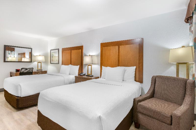 Standard Triple Room, Rede Andrade Cwb