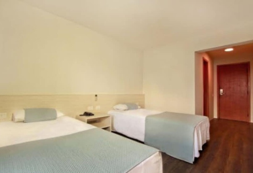 Standard Room, Rede Andrade Vernon
