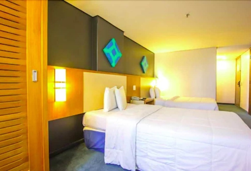 Standard Room, Rede Andrade Cwb