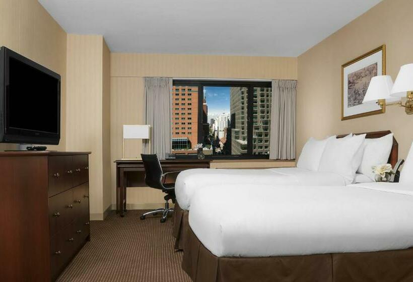 Standard Room 2 Double Beds, The Manhattan at Times Square