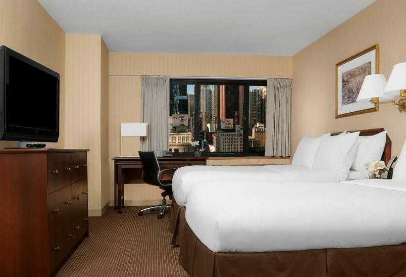 Standard Room 2 Double Beds, The Manhattan at Times Square