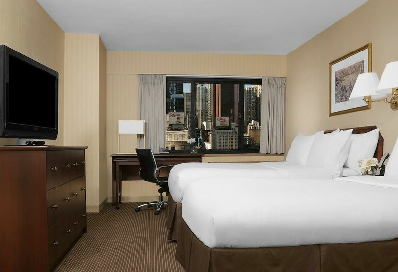 Standard Room, The Manhattan at Times Square
