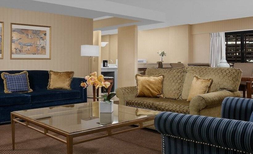 Suite, The Manhattan at Times Square