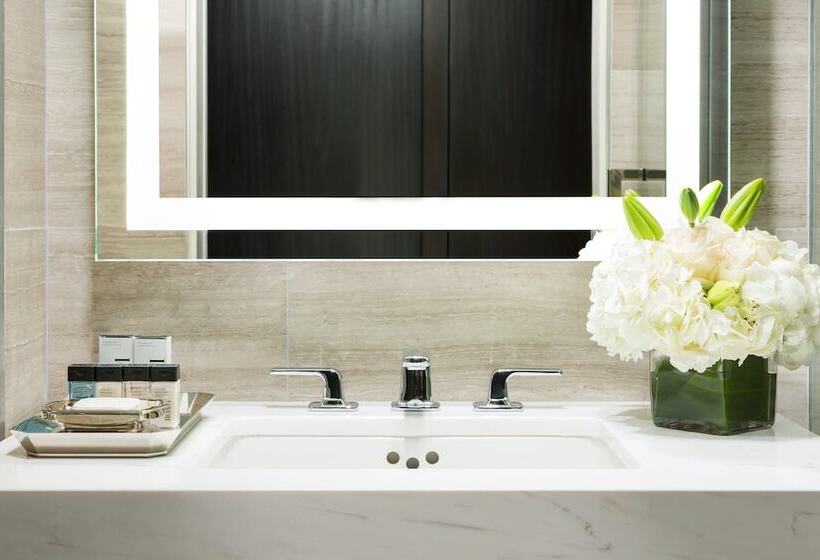 Suite, The Manhattan at Times Square