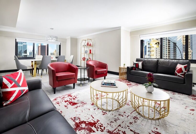 Suite, The Manhattan at Times Square