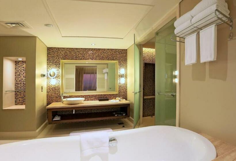 Premium Room, The Tower Plaza Hotel Dubai