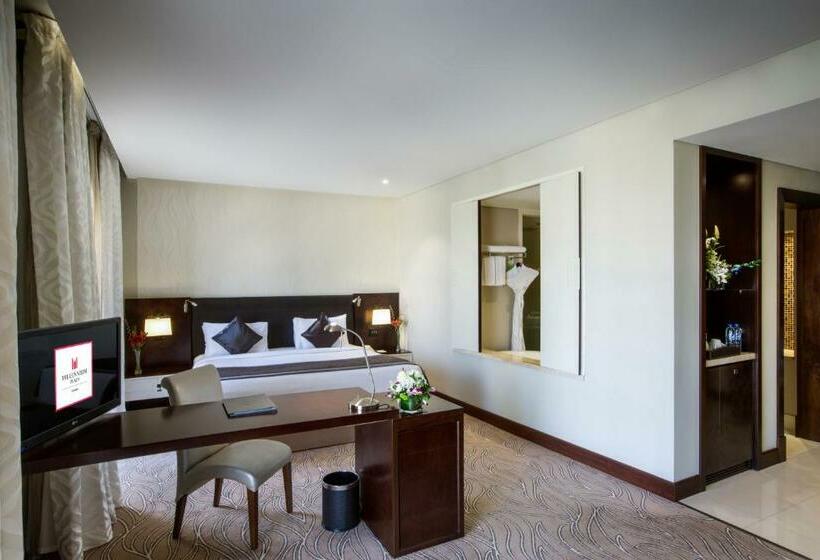 Deluxe Suite, The Tower Plaza Hotel Dubai