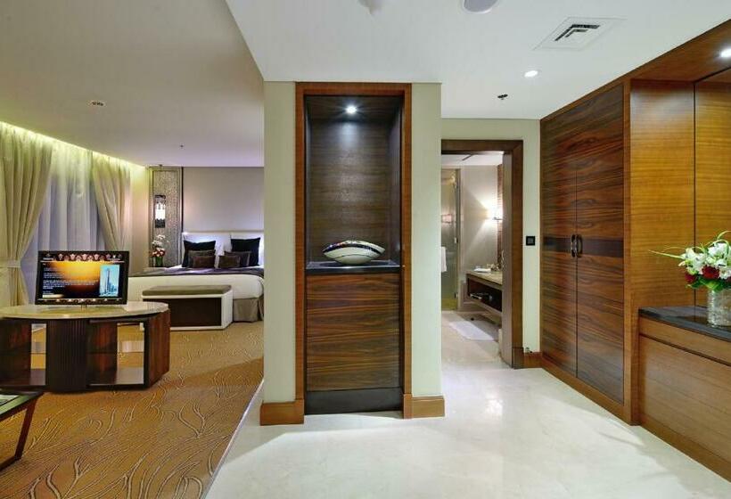 Executive Suite, The Tower Plaza Hotel Dubai