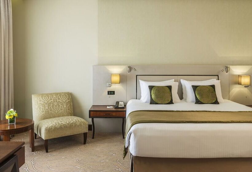 Superior Room, The Tower Plaza Hotel Dubai