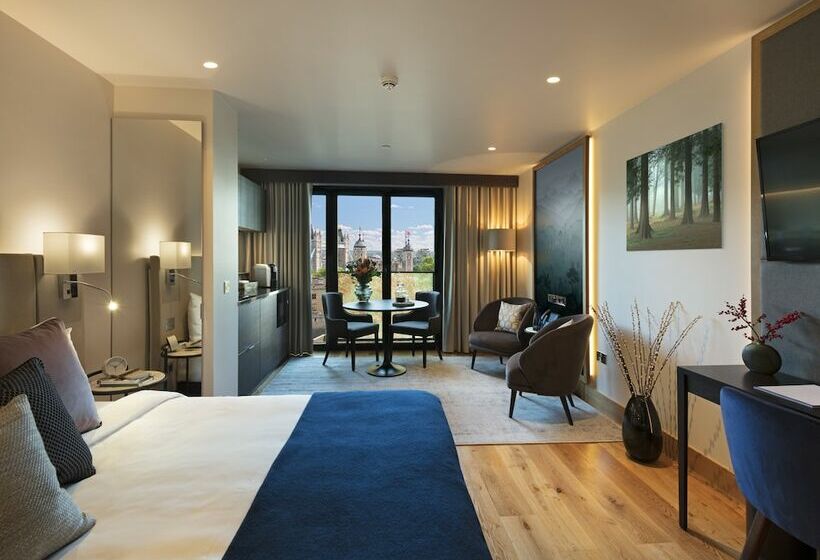Executive Studio, Tower Suites By Blue Orchid