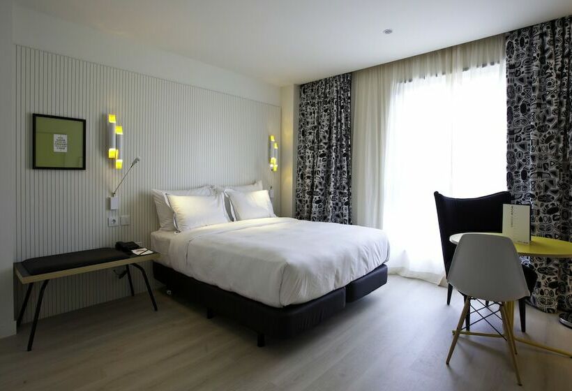 Economy Room, Vincci Bit