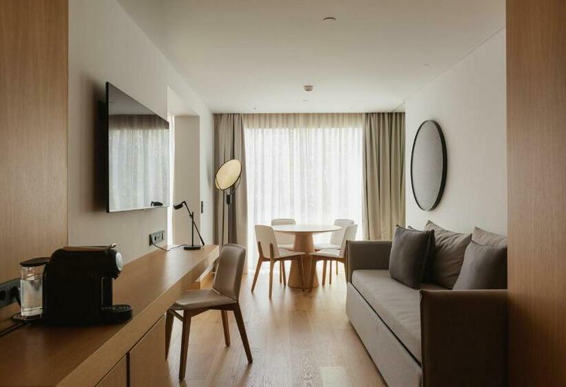 Family Suite, Lumen Hotel & The Lisbon Light Show
