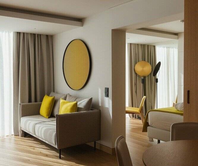 Family Suite, Lumen Hotel & The Lisbon Light Show