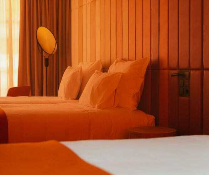 Standard Connecting Room, Lumen Hotel & The Lisbon Light Show