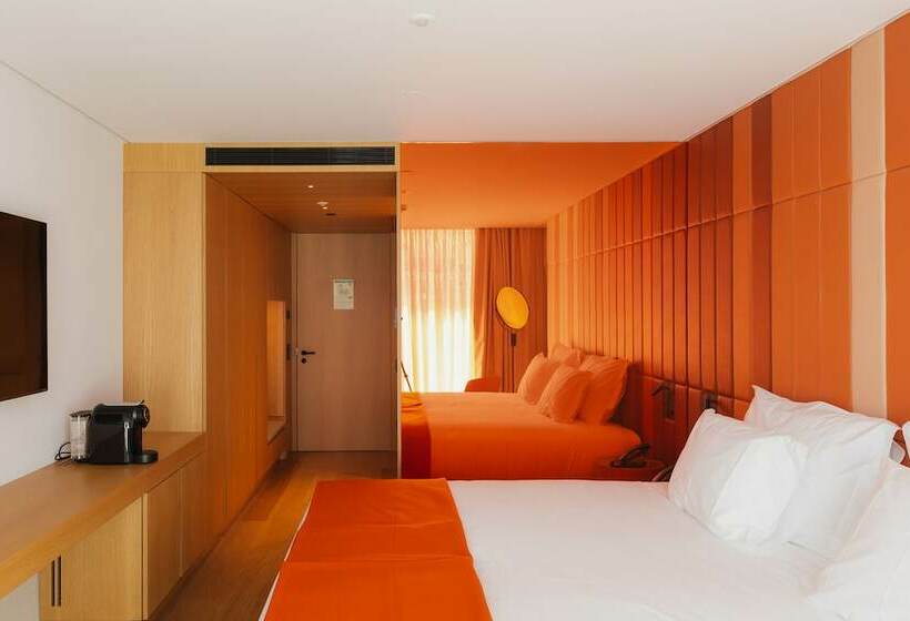 Standard Connecting Room, Lumen Hotel & The Lisbon Light Show