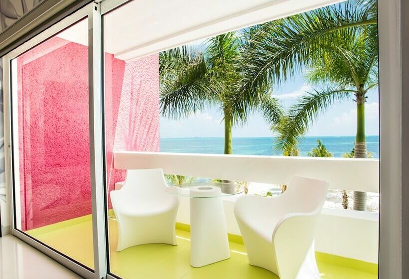 Standard Room Sea View, Temptation Cancun Resort  All Inclusive  Adults Only