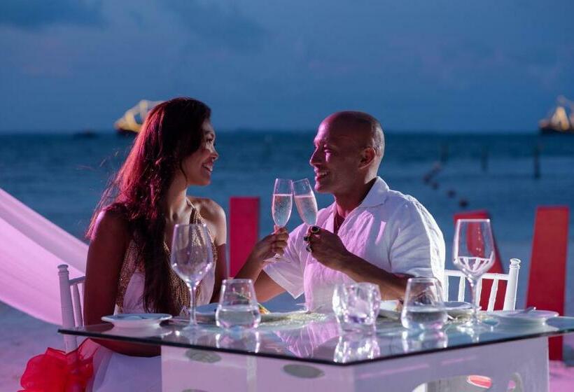 Suite, Temptation Cancun Resort  All Inclusive  Adults Only