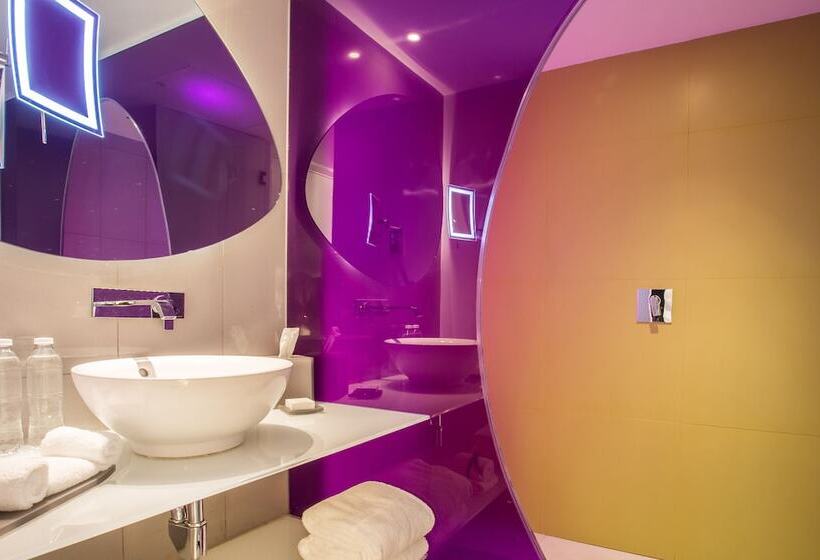 Standard Room Sea View, Temptation Cancun Resort  All Inclusive  Adults Only