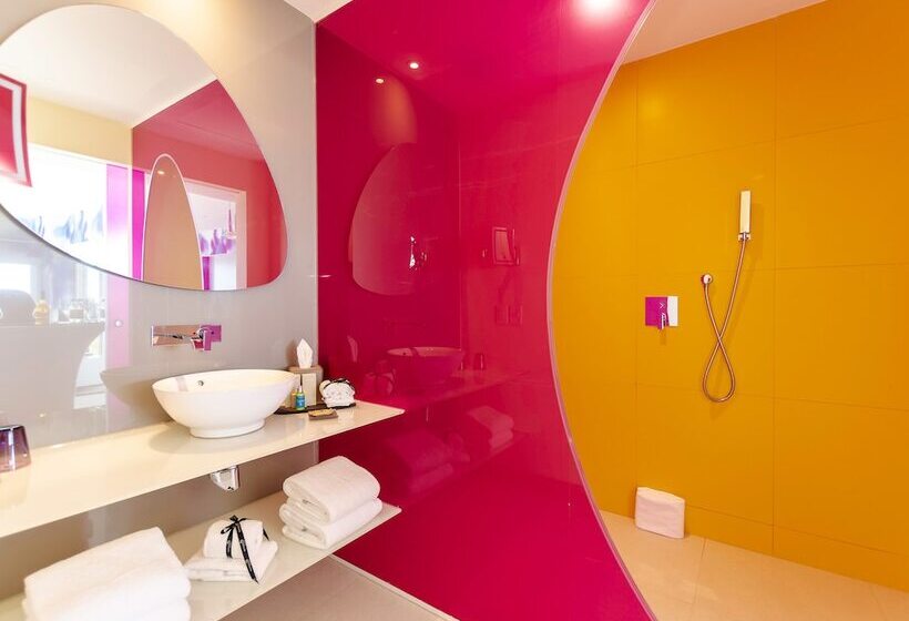 Penthouse Room, Temptation Cancun Resort  All Inclusive  Adults Only