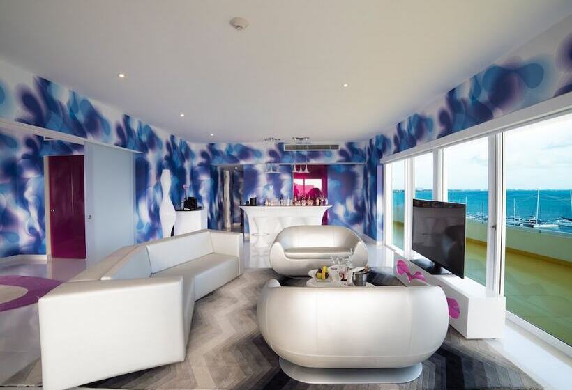 Penthouse Room, Temptation Cancun Resort  All Inclusive  Adults Only
