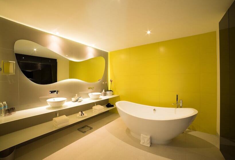 Penthouse Room, Temptation Cancun Resort  All Inclusive  Adults Only